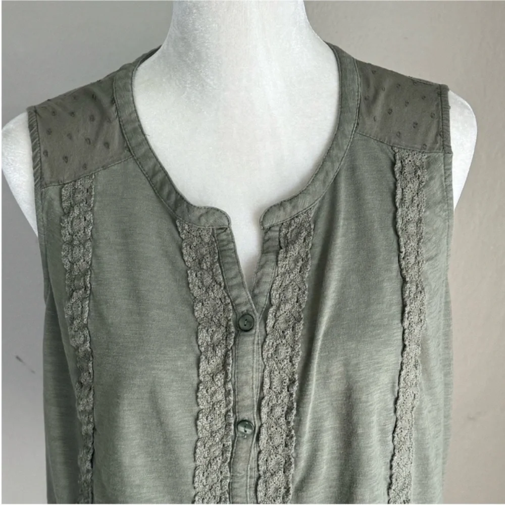 Style & Co Army Green Button Up Blouse - Picture 4 of 9
